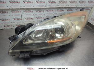 O208690 Gebruikte linker koplamp Mazda 3