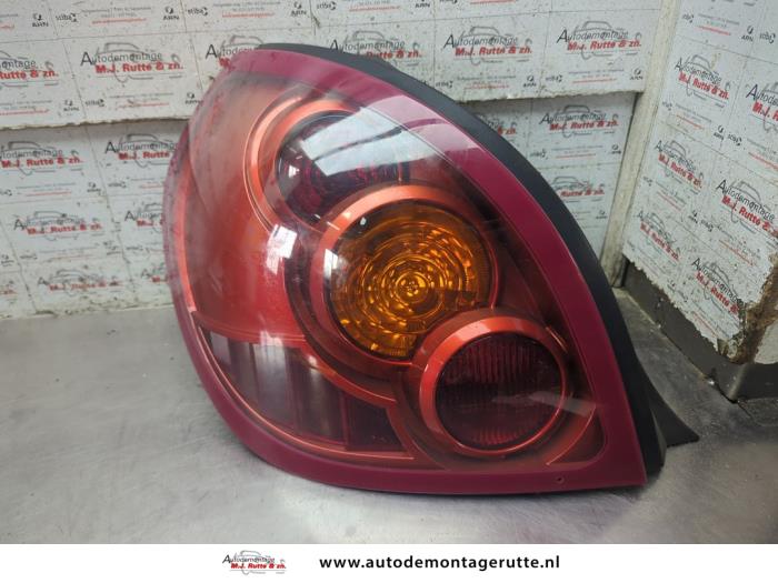 Gebruikte Achterlicht links Nissan Almera O208693