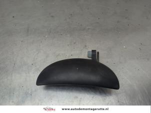 O208715 Gebruikte deurgreep 2deurs links Citroen C1