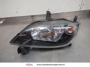 O208745 Gebruikte koplamp links Mazda 2