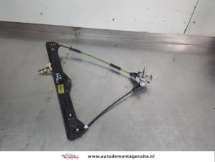 O208747 Gebruikte ruitmechaniek 2deurs rechts-voor Ford KA