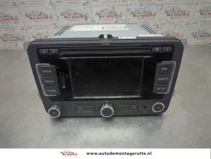 O208769 Gebruikte radio Seat Altea