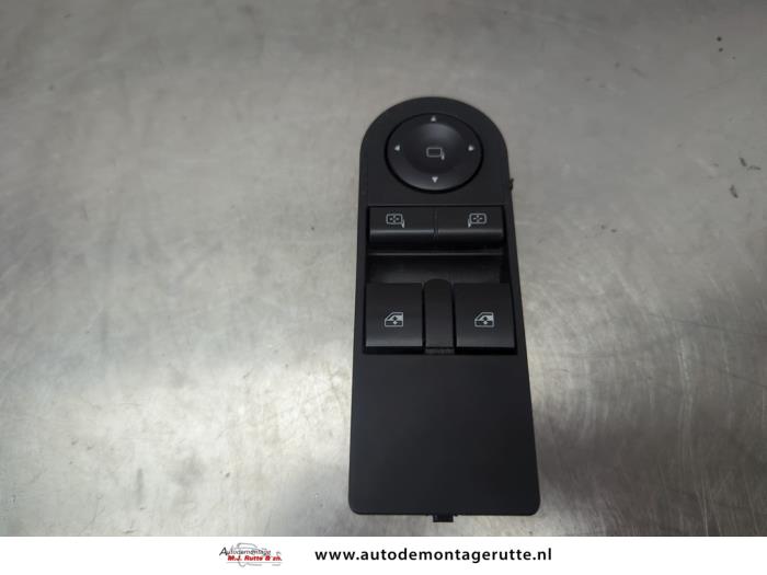 Gebruikte Combischakelaar ramen Opel Astra O208791