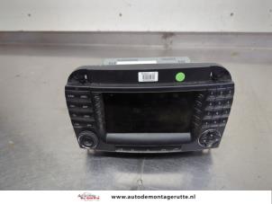 O208815 Gebruikte radio Mercedes S-Klasse