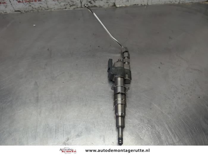 Gebruikte Injector (benzine injectie) BMW 1-Serie O208831
