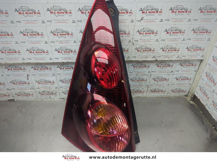 Gebruikte Achterlicht links Peugeot 107 O208838