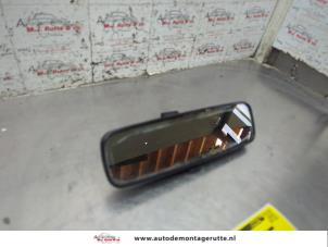 O208842 Gebruikte spiegel binnen Peugeot 107
