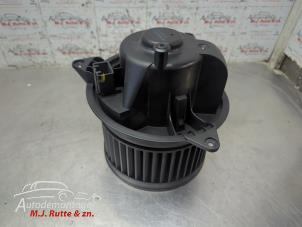 O208845 Gebruikte chaufage ventilatiemotor Ford Transit Connect