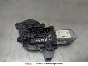 O208858 Gebruikte portierruitmotor Seat Ibiza