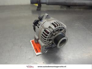 O208875 Gebruikte alternator Renault Twingo