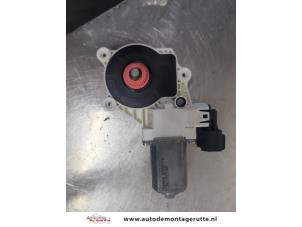 O208884 Gebruikte motor electrisch raam Ford Focus