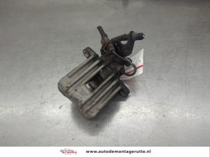 O208888 Gebruikte remklauw (tang) rechts-achter Volkswagen Golf