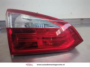 O208908 Gebruikte achterlicht links Ford Focus