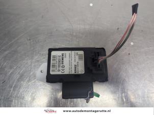 O208931 Gebruikte kaartlezer (slot) Renault Megane