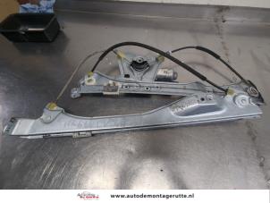 O208961 Gebruikte raammechaniek 4deurs links-voor Renault Clio