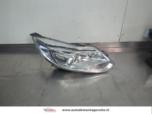 O208984 Gebruikte koplamp rechts Ford Focus