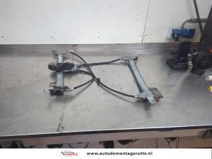 O208993 Gebruikte raammechaniek 2deurs links-voor Renault Megane