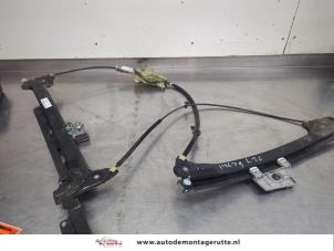 O209023 Gebruikte raammechaniek 2deurs links-voor Volvo C70
