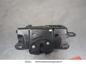 O209053 Gebruikte achterklep slotmechaniek Volvo C70