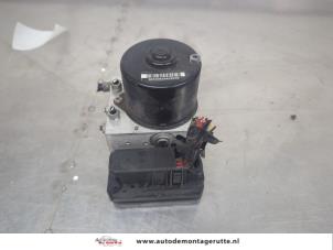 O209056 Gebruikte abs pomp Volvo C70