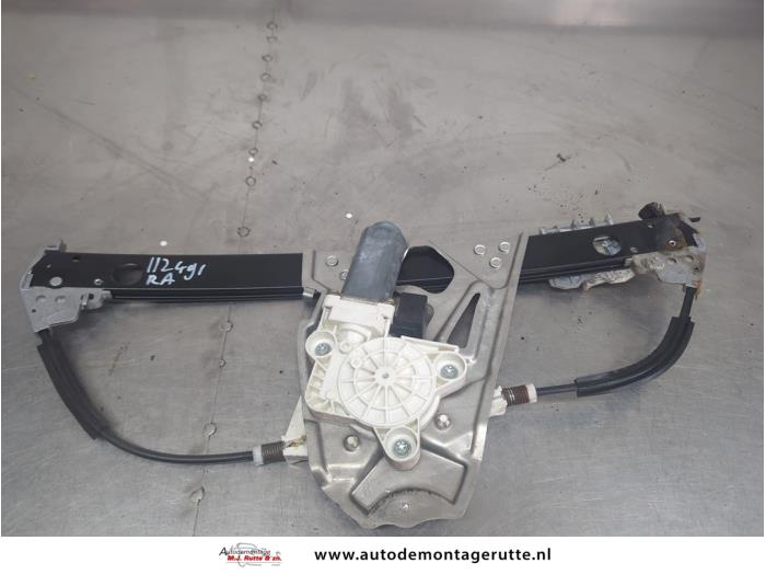 Gebruikte Raammechaniek 4Deurs rechts-achter Mercedes S-Klasse O209069