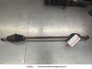 O209107 Gebruikte steekas rechts-voor Citroen C1