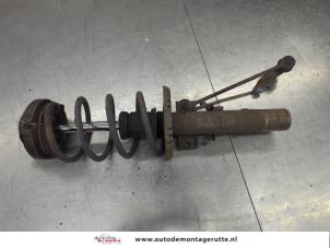 O209126 Gebruikte voorpoot rechts Volkswagen Polo