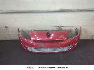 O209132 Gebruikte voorbumper Renault Grand Scenic