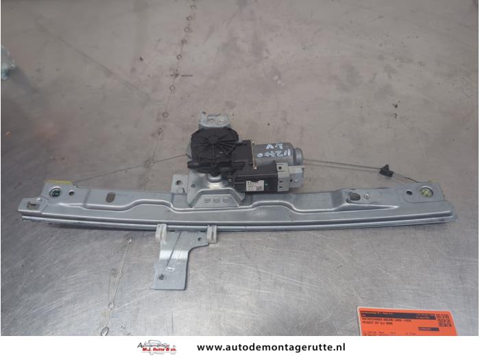 Gebruikte Raammechaniek 4Deurs links-voor Peugeot 207 O209157