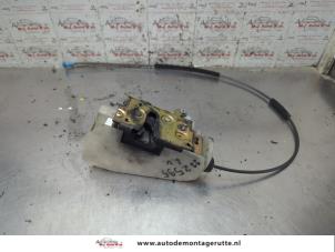 O209207 Gebruikte deurslot mechaniek 2deurs links Ford Street Ka