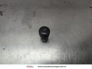 O209204 Gebruikte mistlamp schakelaar Ford Street Ka