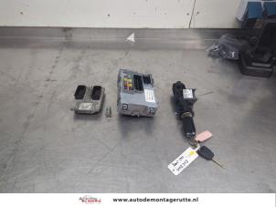O209215 Gebruikte contactslot + computer Fiat 500