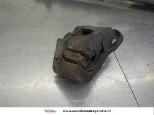 O209239 Gebruikte remklauw (tang) links-voor Volvo C70