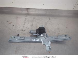 O209323 Gebruikte raammechaniek 4deurs links-voor Peugeot 207