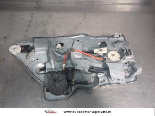 O209368 Gebruikte raammechaniek 4deurs links-achter Peugeot 206