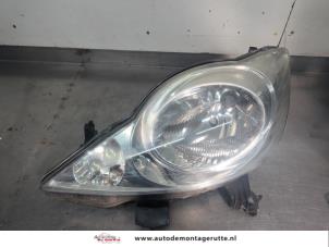 O209370 Gebruikte koplamp links Peugeot 107