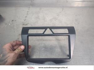 O209379 Gebruikte radio omlijsting Kia Picanto