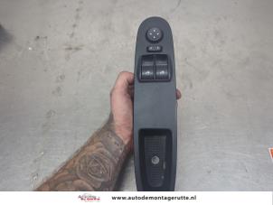 O209385 Gebruikte combischakelaar ramen Fiat Punto Grande