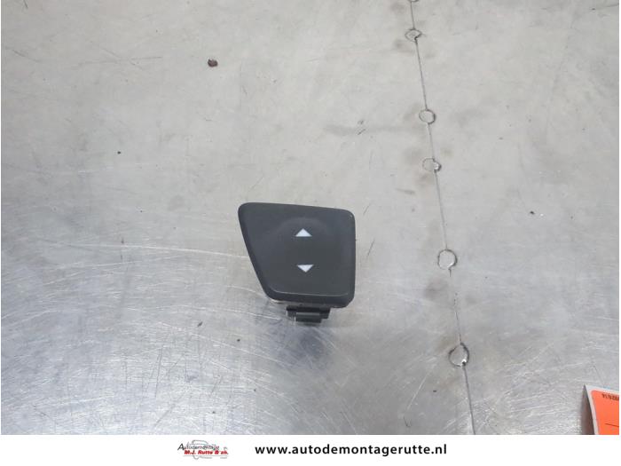 Gebruikte Schakelaar Elektrisch Raam Fiat 500 O209427