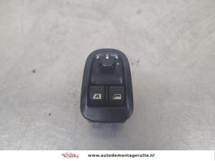 O209464 Gebruikte combischakelaar ramen Peugeot 206