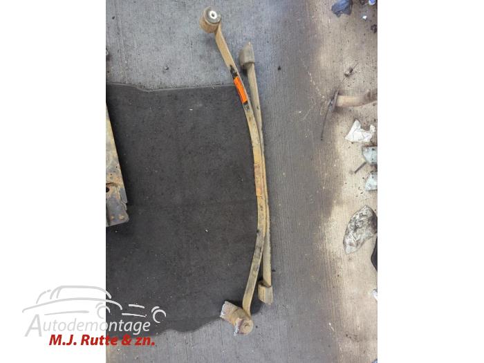 Gebruikte Bladveer achter Ford Transit Connect O209466