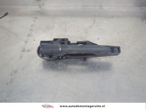O209479 Gebruikte greep achterdeur bus-bestel Renault Kangoo