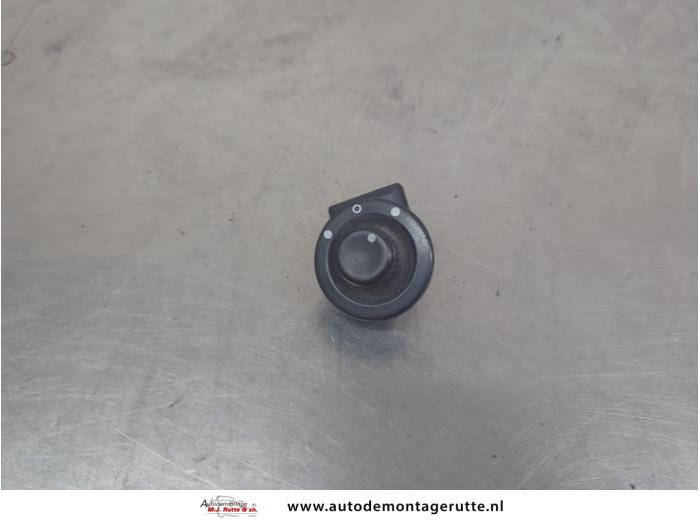 Gebruikte Schakelaar Spiegel Renault Kangoo O209485