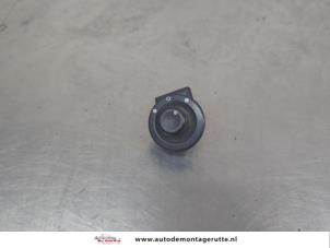 O209485 Gebruikte schakelaar spiegel Renault Kangoo