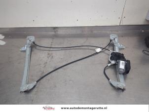 O209600 Gebruikte ruitmechaniek 4deurs links-voor Renault Megane