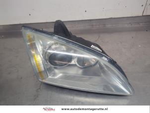 O209602 Gebruikte koplamp rechts Ford Focus