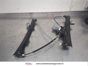 O209624 Gebruikte raammechaniek 4deurs rechts-voor BMW 5-Serie