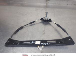 O209673 Gebruikte ruitmechaniek 4deurs rechts-voor Fiat Panda