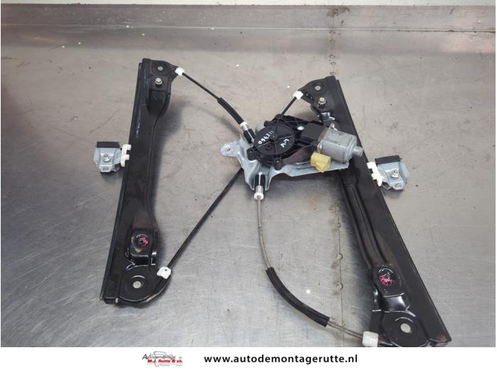 Gebruikte Raammechaniek 4Deurs links-voor Chevrolet Cruze O209703