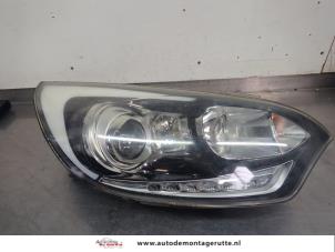 O209706 Gebruikte rechter koplamp Kia Rio